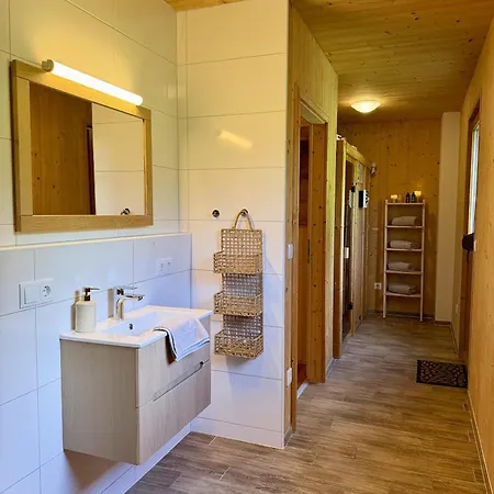 Hideaway Loser - 2 By Aa Homes *